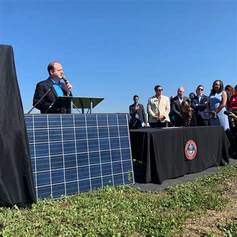 Gov. Jared Polis signs “enormous package” of green energy and climate change bills